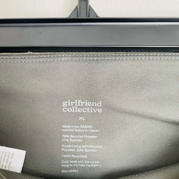 Girlfriend Collective Green Compressive Pocket Leggings (XL) - Picture 5 of 7